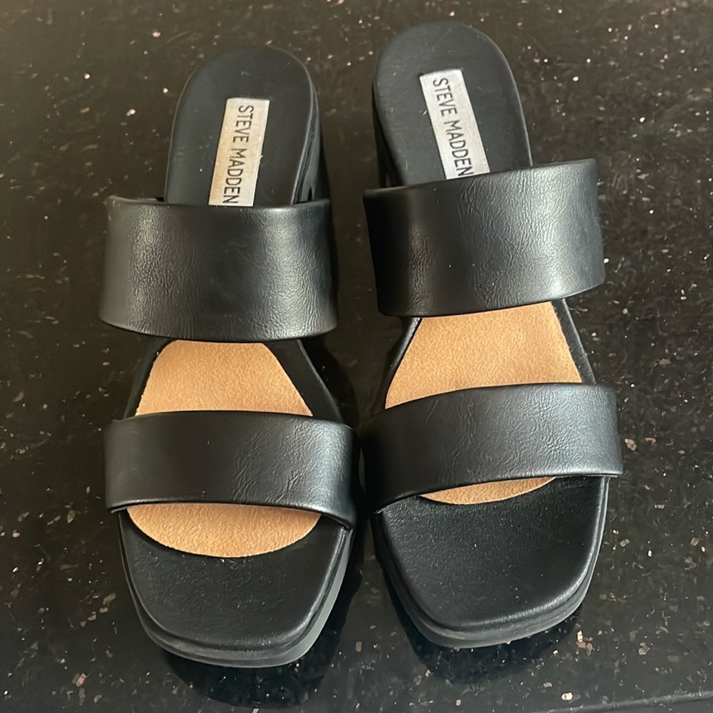 Steve Madden Black Leather Sandals